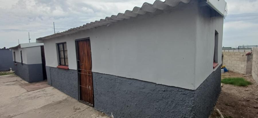 4 Bedroom Property for Sale in Kwazakhele Eastern Cape